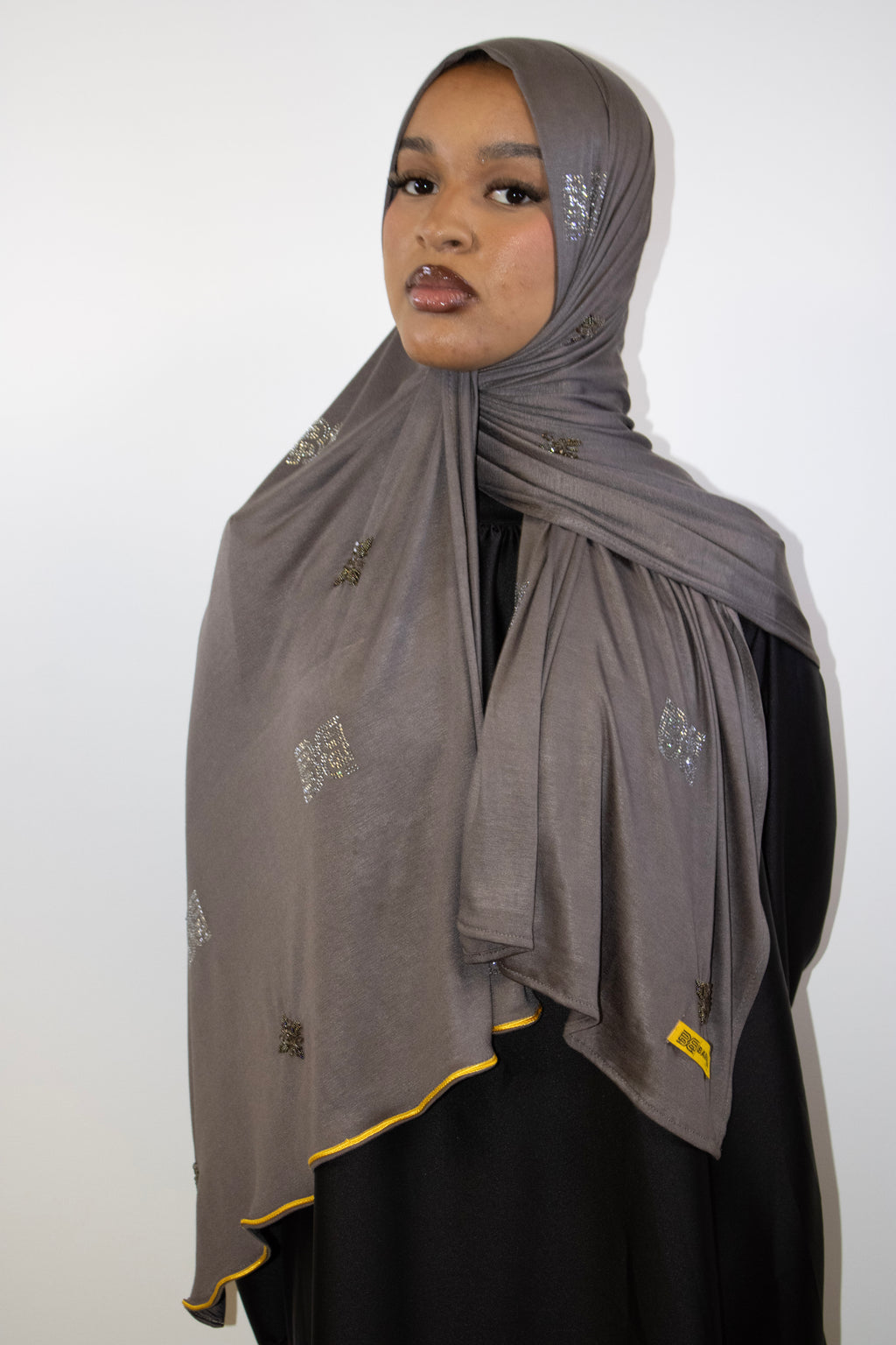 Barakka Diamond Dark Gray Scarf