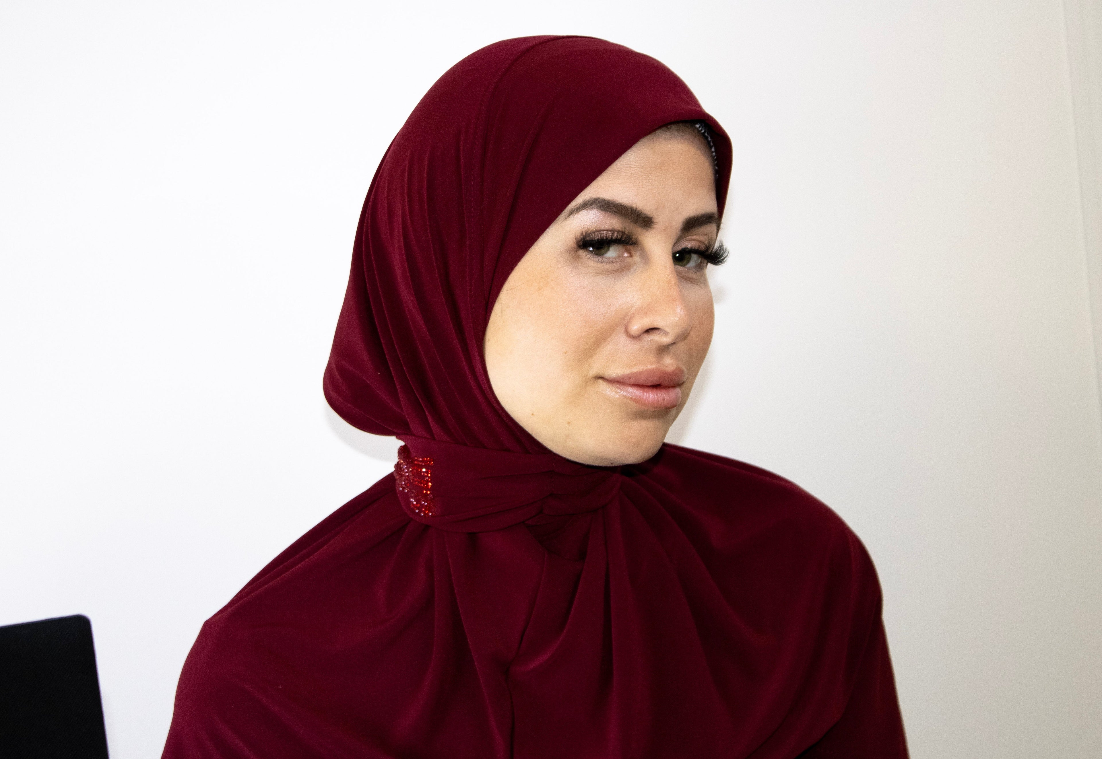 Barakka Bazaar rode hoofdoek